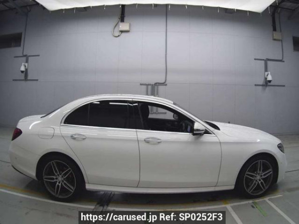 Used 2017 AT mercedes-benz e-class 213045C Image[2]