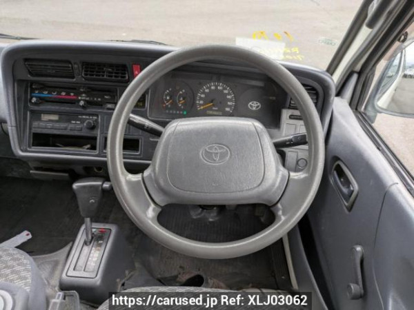 Used 2002 AT toyota hiace-van RZH112V Image[19]