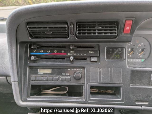 Used 2002 AT toyota hiace-van RZH112V Image[21]