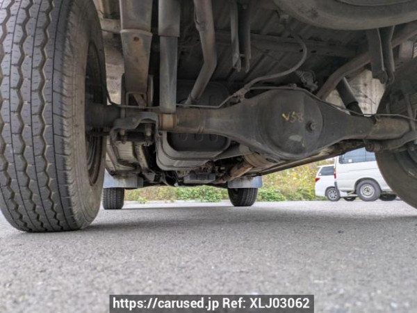 Used 2002 AT toyota hiace-van RZH112V Image[33]