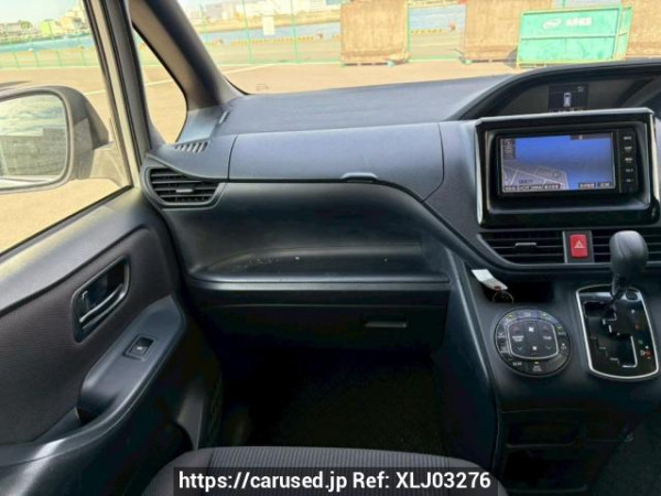 Used 2014 AT toyota noah ZRR80G Image[20]