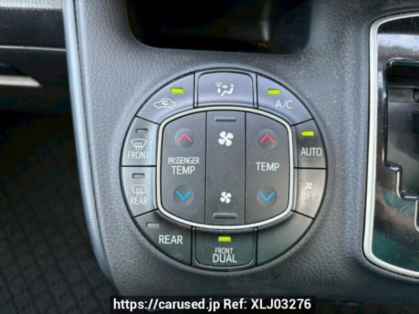 Used 2014 AT toyota noah ZRR80G Image[27]