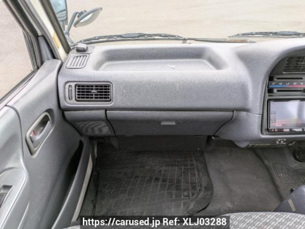 Used 2003 AT toyota hiace-commuter TRH124B Image[21]