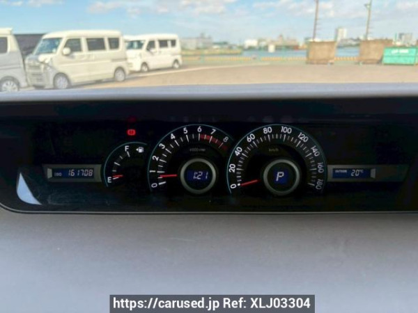 Used 2007 AT toyota noah ZRR70G Image[29]