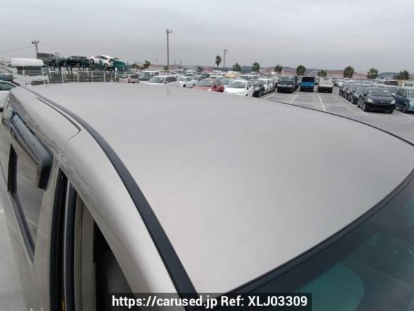 Used 2005 AT toyota alphard MNH10W Image[13]