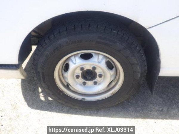 Used 2003 AT nissan caravan-bus DWMGE25 Image[27]