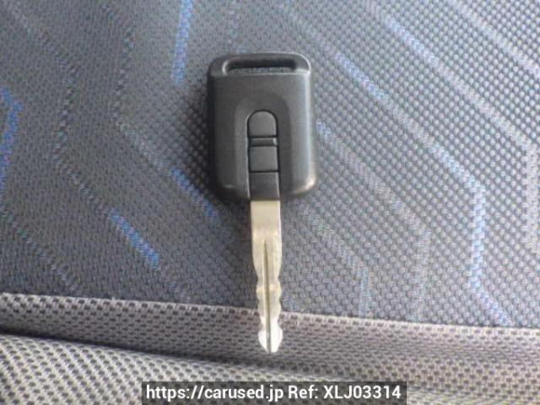 Used 2003 AT nissan caravan-bus DWMGE25 Image[38]