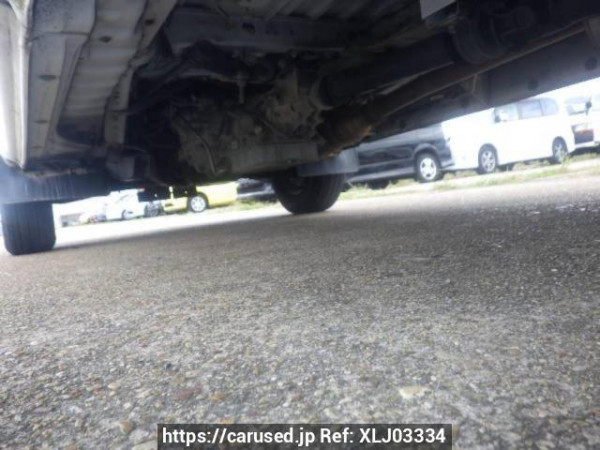 Used 2004 AT toyota hiace-van TRH122K Image[32]