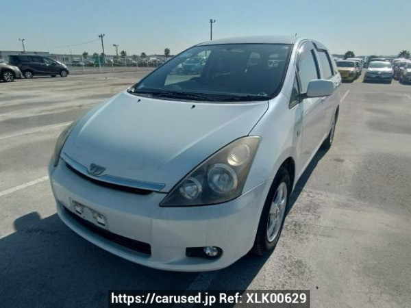 Used 2004 AT toyota wish ZNE10G Image[2]
