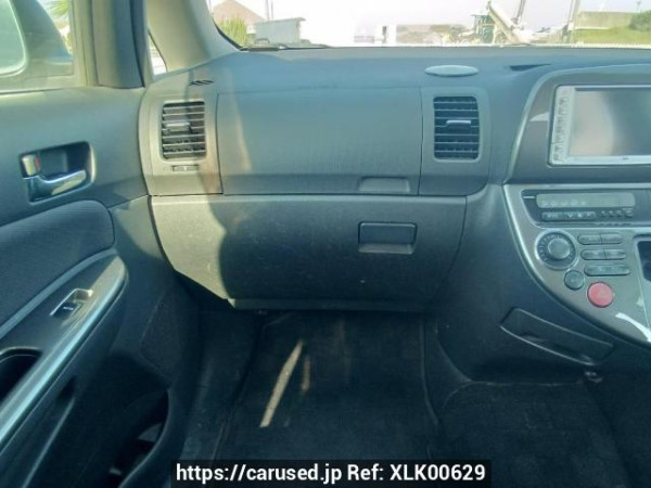 Used 2004 AT toyota wish ZNE10G Image[21]