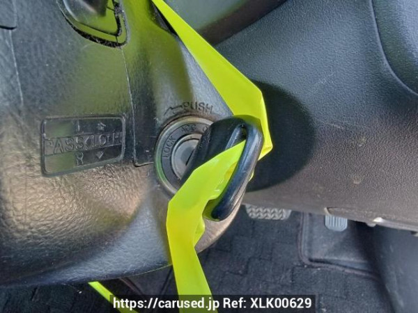 Used 2004 AT toyota wish ZNE10G Image[28]