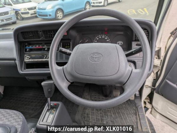 Used 2001 AT toyota hiace-van RZH112V Image[17]