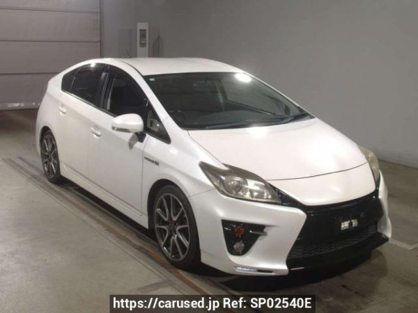 Used 2013 AT toyota prius ZVW30 Image[2]