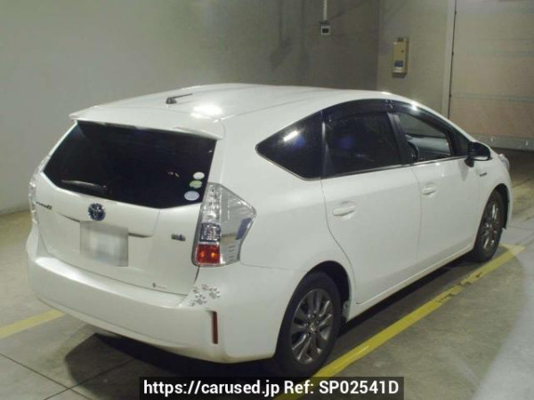 Used 2014 AT toyota prius-alpha ZVW41W Image[1]