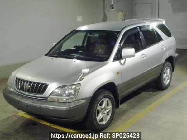Used 2002 AT toyota harrier ACU15W Image[0]