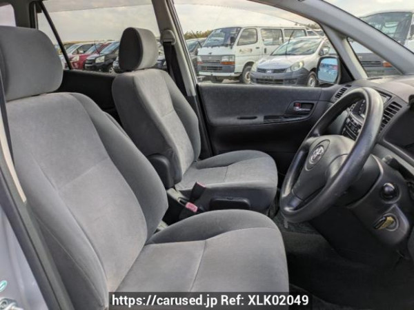 Used 2003 AT toyota corolla-spacio NZE121N Image[12]
