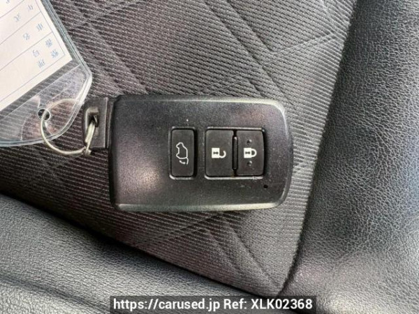 Used 2014 AT toyota harrier ZSU60W Image[44]