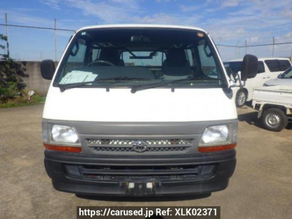 Used 2004 AT toyota regiusace-van TRH112V Image[1]