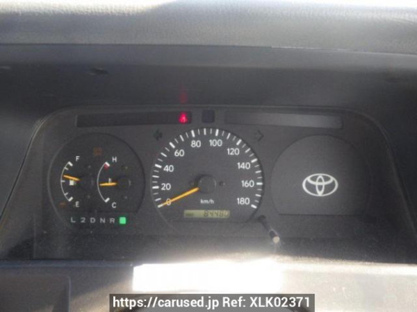 Used 2004 AT toyota regiusace-van TRH112V Image[19]