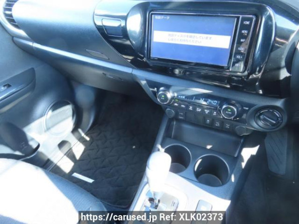 Used 2019 AT toyota hilux GUN125 Image[27]
