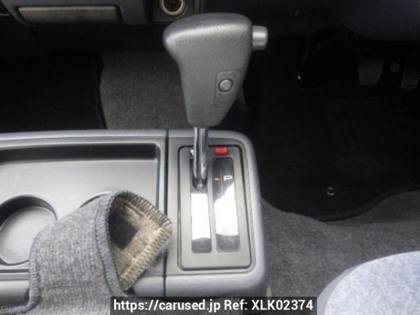 Used 2003 AT toyota regiusace-van TRH122K Image[20]