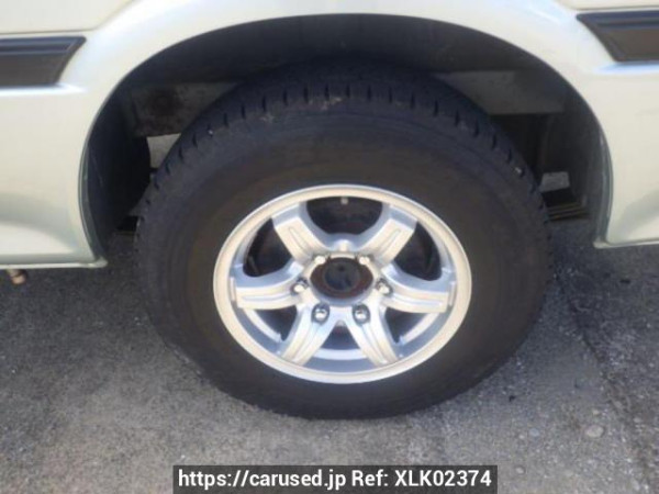 Used 2003 AT toyota regiusace-van TRH122K Image[26]