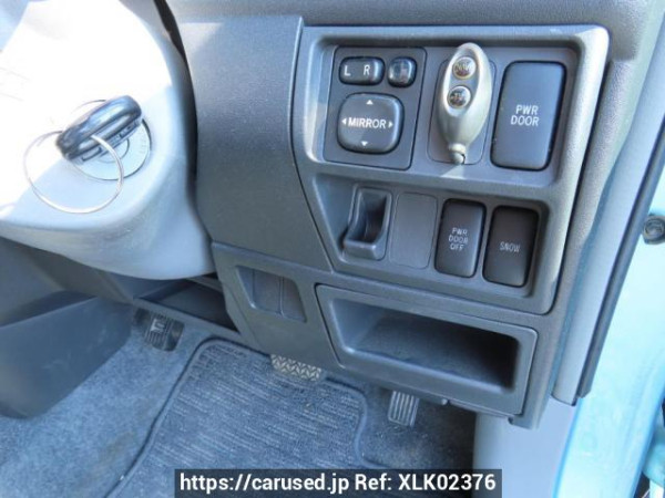 Used 2006 AT toyota sienta NCP81G Image[27]