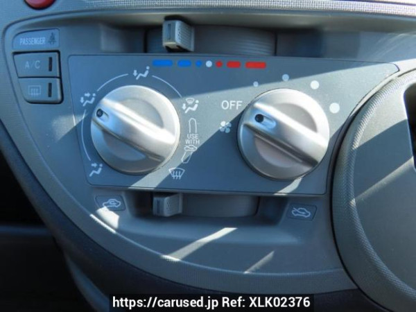 Used 2006 AT toyota sienta NCP81G Image[32]