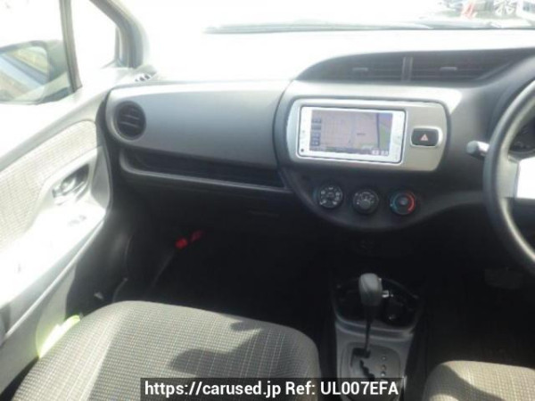Used 2014 AT toyota vitz NSP130 Image[16]