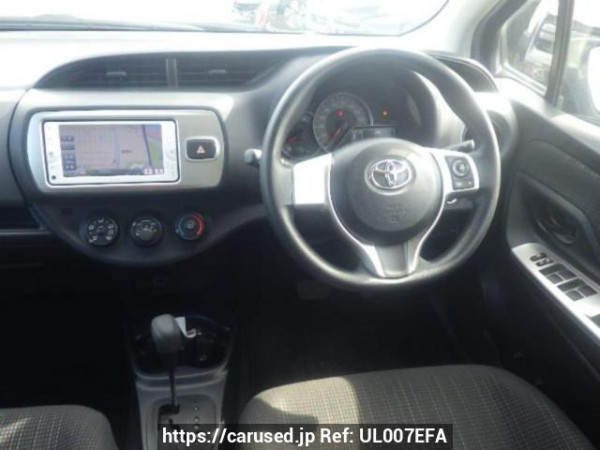 Used 2014 AT toyota vitz NSP130 Image[17]