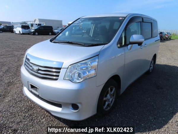 Used 2010 AT toyota noah ZRR70G Image[2]