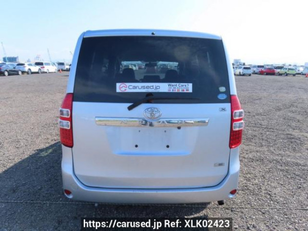 Used 2010 AT toyota noah ZRR70G Image[5]