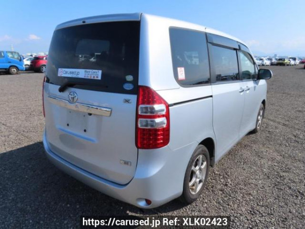Used 2010 AT toyota noah ZRR70G Image[6]