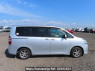 Used 2010 AT toyota noah ZRR70G Image[7]