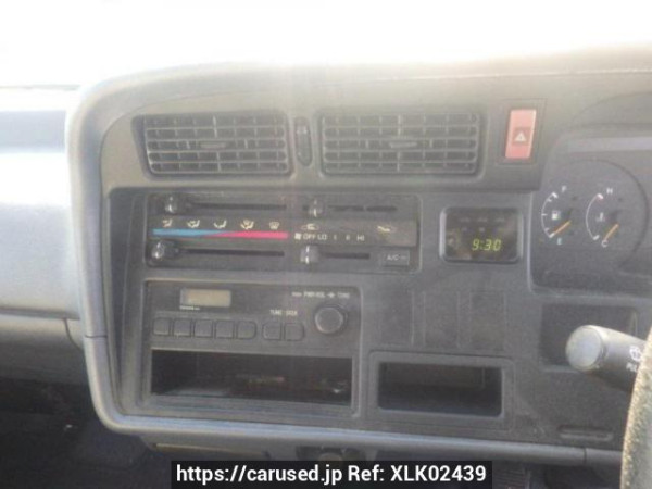 Used 2004 MT toyota hiace-van TRH102V Image[19]