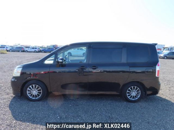 Used 2008 AT toyota noah ZRR70G Image[3]