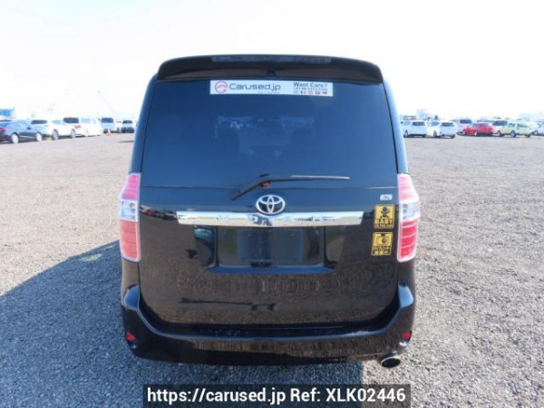 Used 2008 AT toyota noah ZRR70G Image[5]