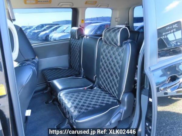 Used 2008 AT toyota noah ZRR70G Image[18]