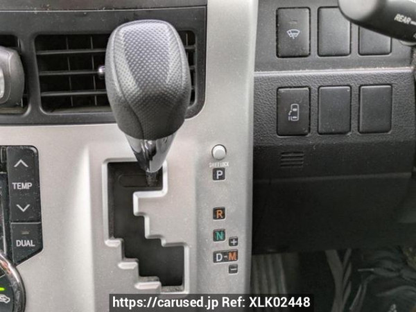 Used 2010 AT toyota noah ZRR70G Image[28]