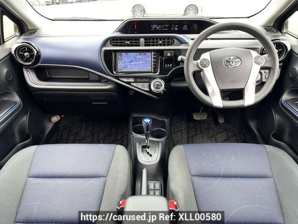 Used 2015 CVT toyota aqua DAA-NHP10 Image[1]