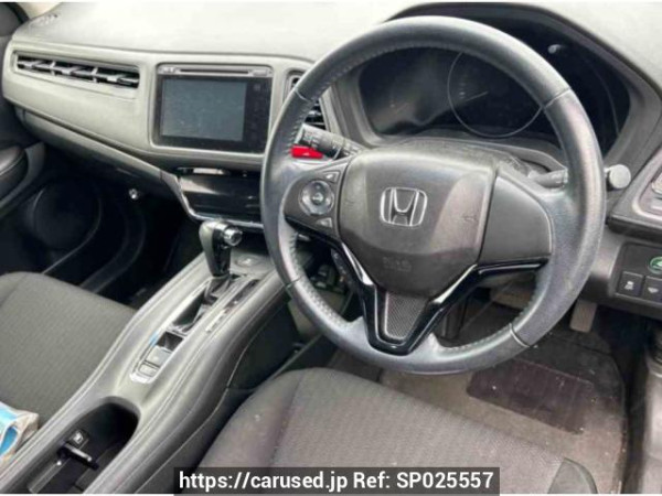 Used 2014 AT honda vezel RU2 Image[2]