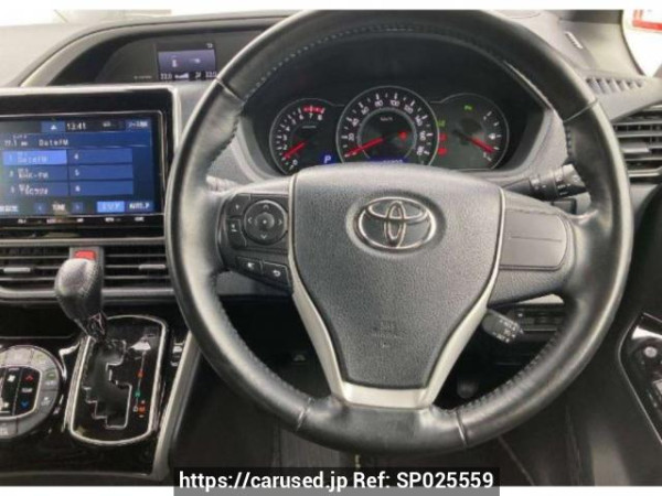 Used 2020 AT toyota voxy ZRR85W Image[2]