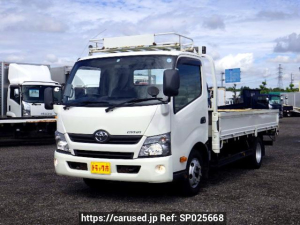 Buy Used 2016 Toyota Dyna Truck XZU710 (SP025668)