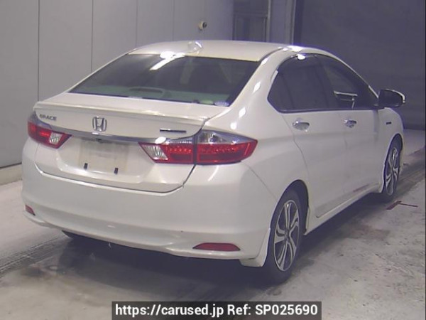 Used 2014 AT honda grace GM4 Image[1]