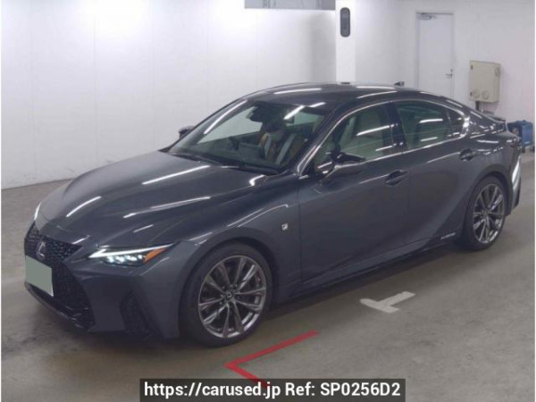 Used 2022 AT lexus is AVE30 Image[1]