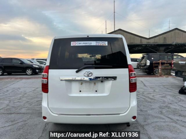 Used 2010 AT toyota noah ZRR70G Image[5]