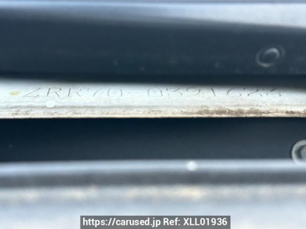 Used 2010 AT toyota noah ZRR70G Image[11]