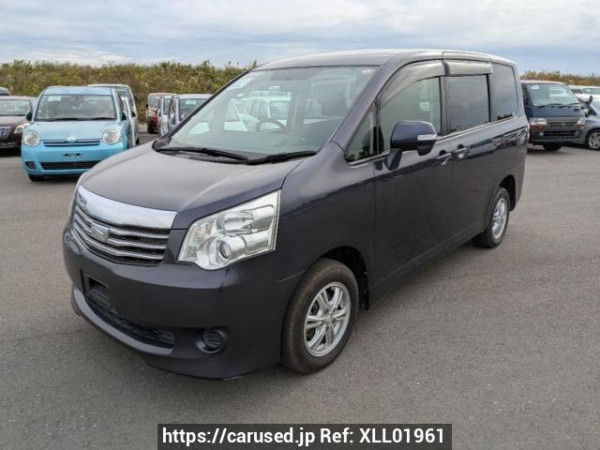 Used 2010 AT toyota noah ZRR75G Image[2]
