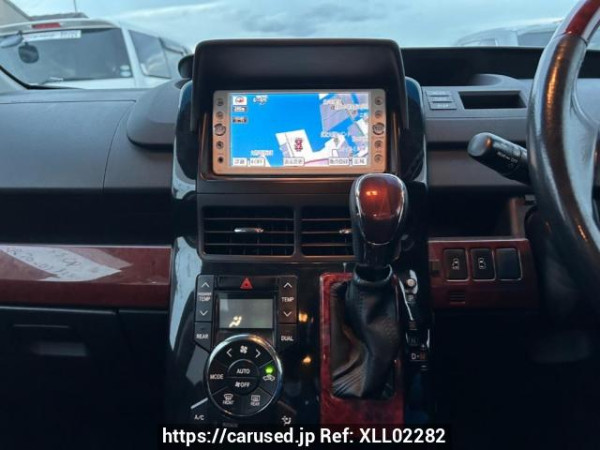 Used 2010 AT toyota noah ZRR70G Image[25]