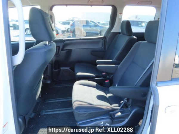 Used 2015 AT toyota noah ZRR80G Image[17]
